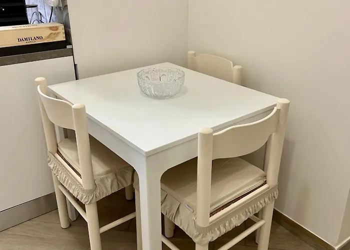 Vacanze Romane At Furio Camillo Apartment *